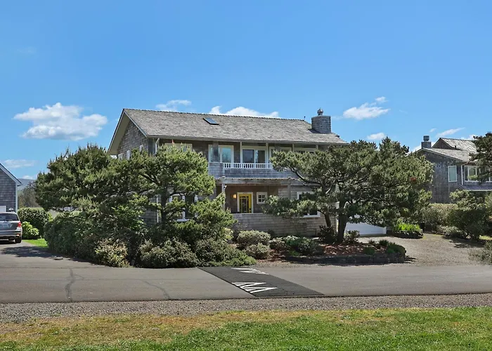Pacific Northwest Beach House 5G Ev Charger Dog